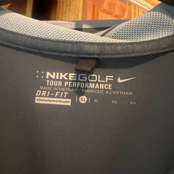 Nike Golf Dri-FIT Pullover XL in Black and Gray - Picture 2 of 5